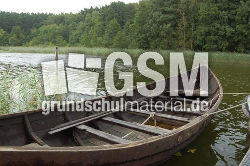 Slawenburg_Gross_Raden_Boot_01.jpg